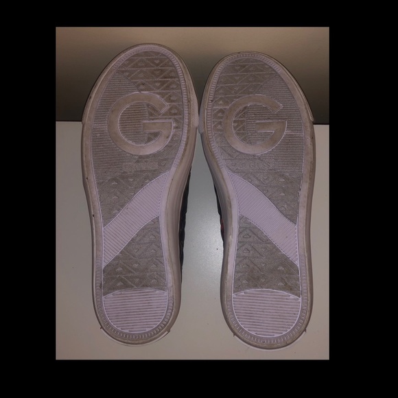 Shoes - Picture 5 of 7